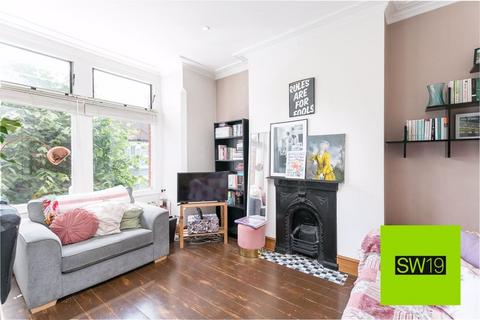 Warren Road, London SW19 2 bed apartment for sale