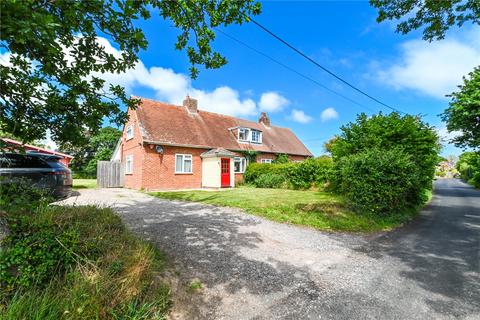 Frys Lane, Everton, Lymington... 3 bed semi