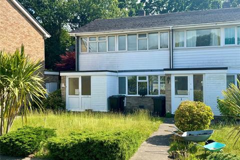 Oxey Close, New Milton, Hampshire, BH25 3 bed house for sale
