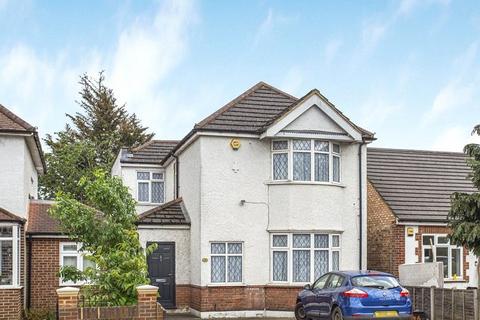 Hanworth Road, Whitton, Hounslow, TW4 4 bed detached house for sale