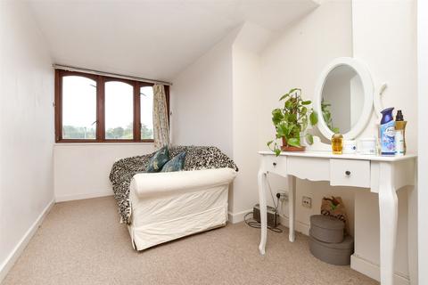 Holmesdale Road, Reigate, Surrey 1 bed apartment for sale