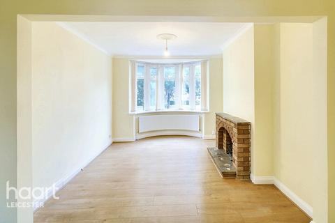 Blackbird Road, Leicester 3 bed semi