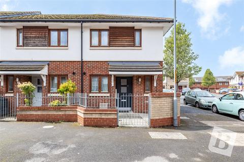 Ferguson Avenue, Gravesend, Kent, DA12 2 bed end of terrace house for sale