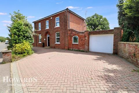 Main Road, Rollesby 4 bed detached house for sale