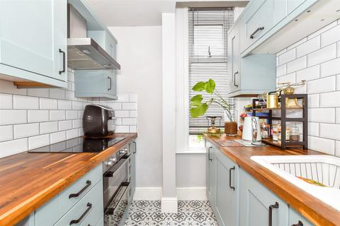 Linden Road, Bognor Regis, West Sussex 1 bed ground floor flat for sale