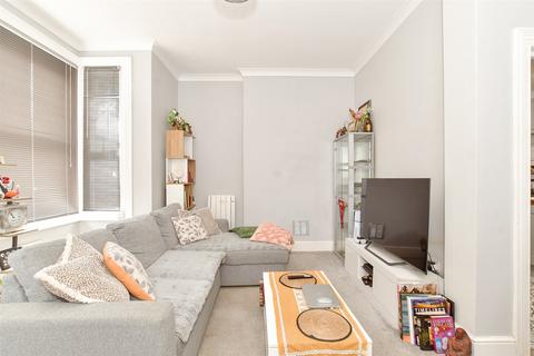 Linden Road, Bognor Regis, West Sussex 1 bed ground floor flat for sale