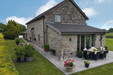 Broad Street Common, Nash NP18 4 bed barn conversion for sale