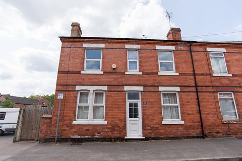 Titchfield Street, Hucknall NG15 2 bed end of terrace house for sale