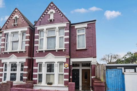 Heaton Road, Mitcham CR4 3 bed maisonette for sale