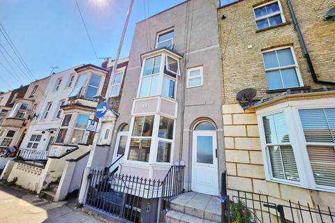 Hardres Street, Ramsgate CT11 2 bed duplex for sale