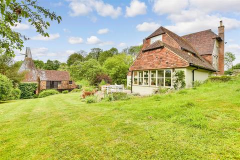 Woods Green, Wadhurst TN5 4 bed detached house for sale