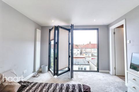 Abbotts Road, MITCHAM 4 bed semi