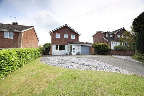 Seabridge Lane, Seabridge ST5 3 bed detached house for sale