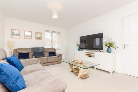 19 Cornfield Drive, Gravesend DA11 1 bed ground floor flat for sale