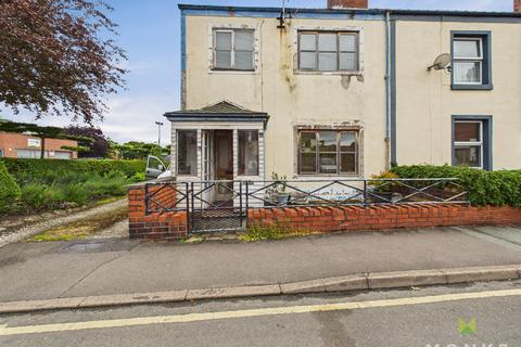 Oak Street, Oswestry 3 bed house for sale