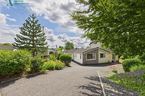 Sycamore Grove, Milnthorpe LA7 4 bed detached bungalow for sale