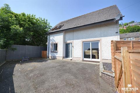 Feidr Fawr, St Dogmaels, Cardigan 2 bed detached house for sale