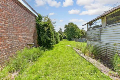 Hartley Road, Cranbrook, Kent 3 bed end of terrace house for sale