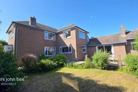 Den Lane, Crewe 3 bed detached house for sale