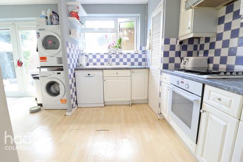 Meadfield, Edgware, HA8 3 bed end of terrace house for sale