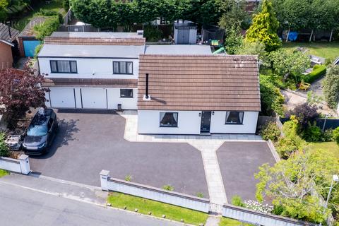 Bradshaw Lane, Ormskirk L40 4 bed detached house for sale