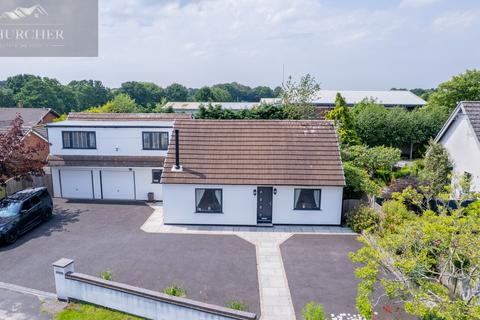 Bradshaw Lane, Ormskirk L40 4 bed detached house for sale