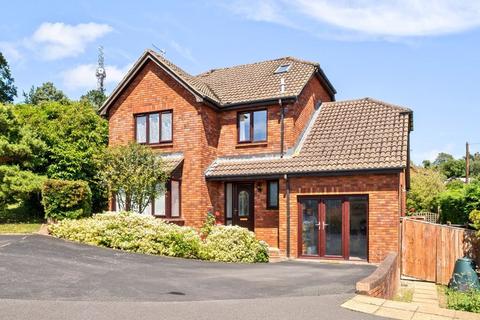 Raven Close, Pennsylvania, Exeter 4 bed detached house for sale