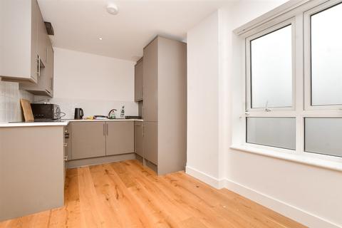 Russell Hill, West Purley, Surrey 1 bed flat for sale