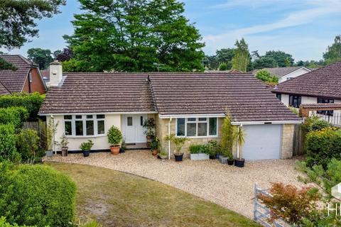 Woolsbridge Road, Ringwood BH24 3 bed bungalow for sale
