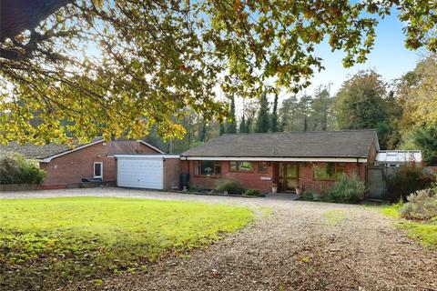 Soldiers Rise, Finchampstead, Wokingham 4 bed bungalow for sale