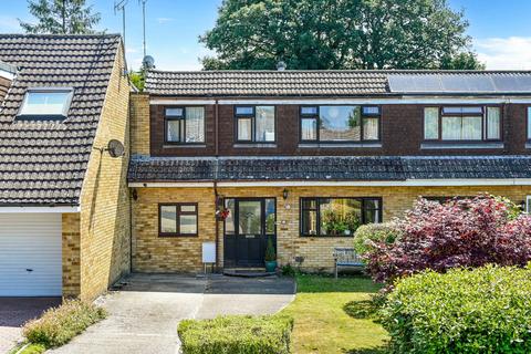 Knatchbull Way, Brabourne Lees... 4 bed semi