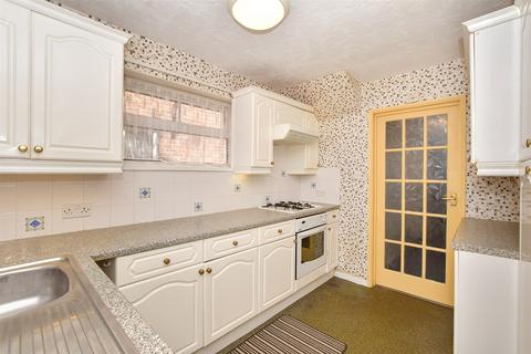 Shipman Avenue, Canterbury, Kent 2 bed semi