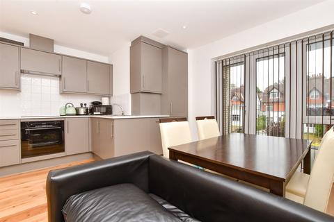 Russell Hill, West Purley, Surrey 2 bed apartment for sale