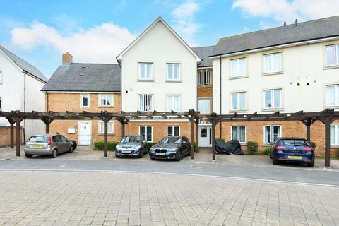 Staverton 2 bed flat for sale
