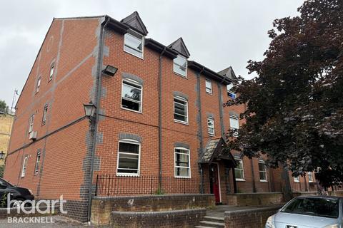 Dale Road, READING 1 bed flat for sale