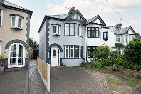Eastern Avenue, Southend