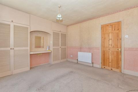 Waghorn Road, Snodland, Kent 2 bed terraced house for sale