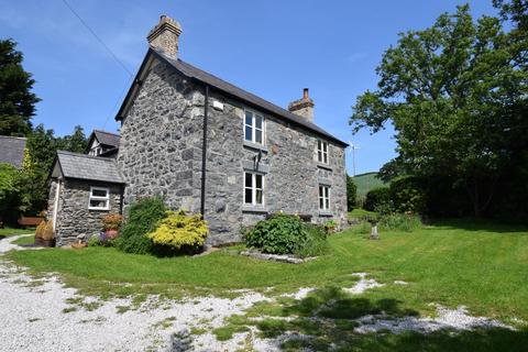 Gwyddelwern, Corwen 4 bed house for sale