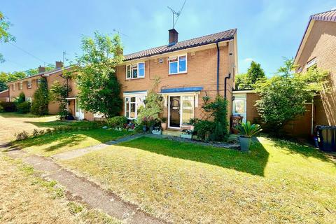 Walkern Road, Stevenage 3 bed semi
