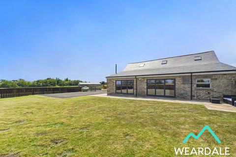 Consett DH8 4 bed farm house for sale