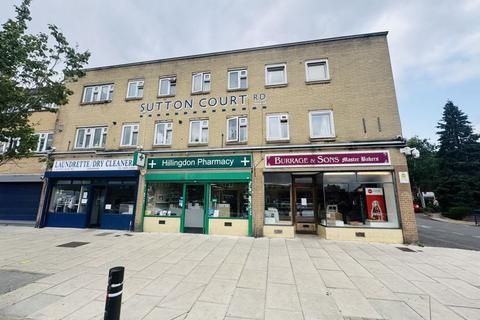 Sutton Court Road, Uxbridge 3 bed maisonette for sale
