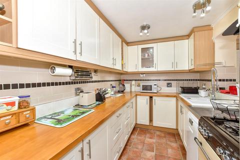 Middle Park Way, Havant PO9 3 bed terraced house for sale