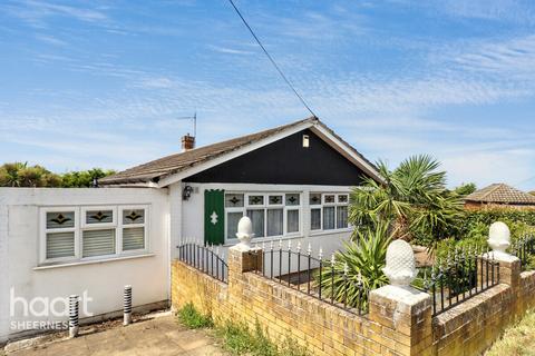 Cliff Gardens, Sheerness 3 bed detached bungalow for sale