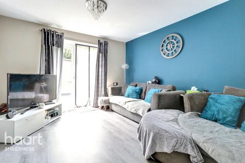 Anne Boleyn Close, Sheerness 2 bed terraced house for sale