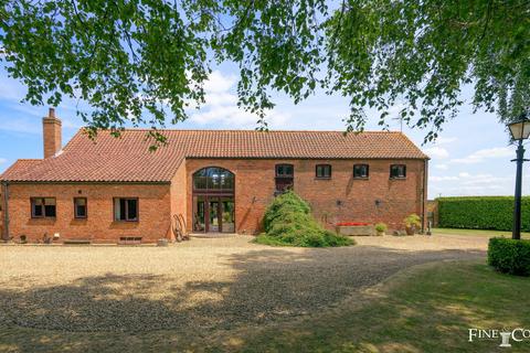 West Pinchbeck 4 bed barn conversion for sale