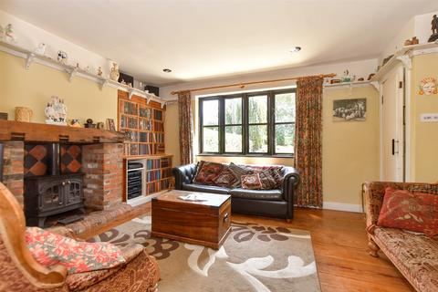 London Road, Abridge, Romford, Essex 4 bed semi