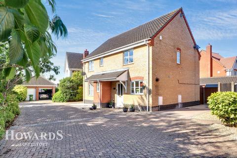 Porthole Close, Lowestoft 2 bed semi