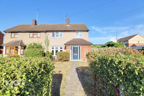 Dowland Walk, Basildon 3 bed semi