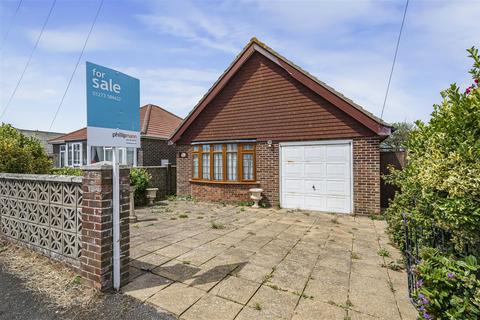 Friars Avenue, Peacehaven 2 bed detached bungalow for sale