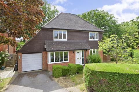 Napper Place, Cranleigh 4 bed detached house for sale
